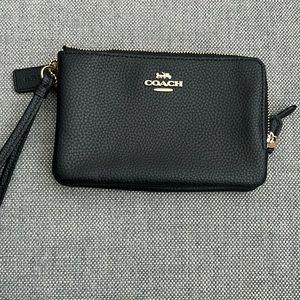 New Coach Double Zipper Black Leather Wristlet